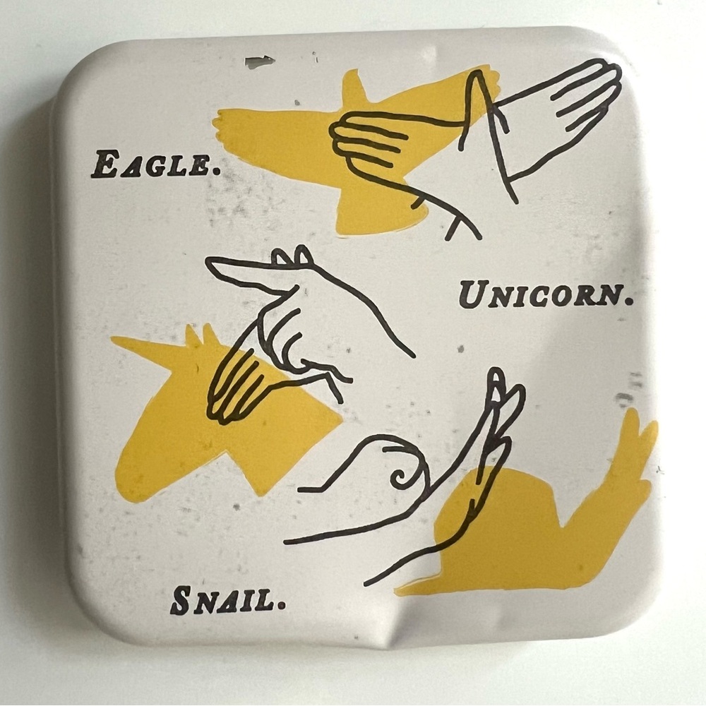 Fossil Illustrated Watch Box in Yellow and Black